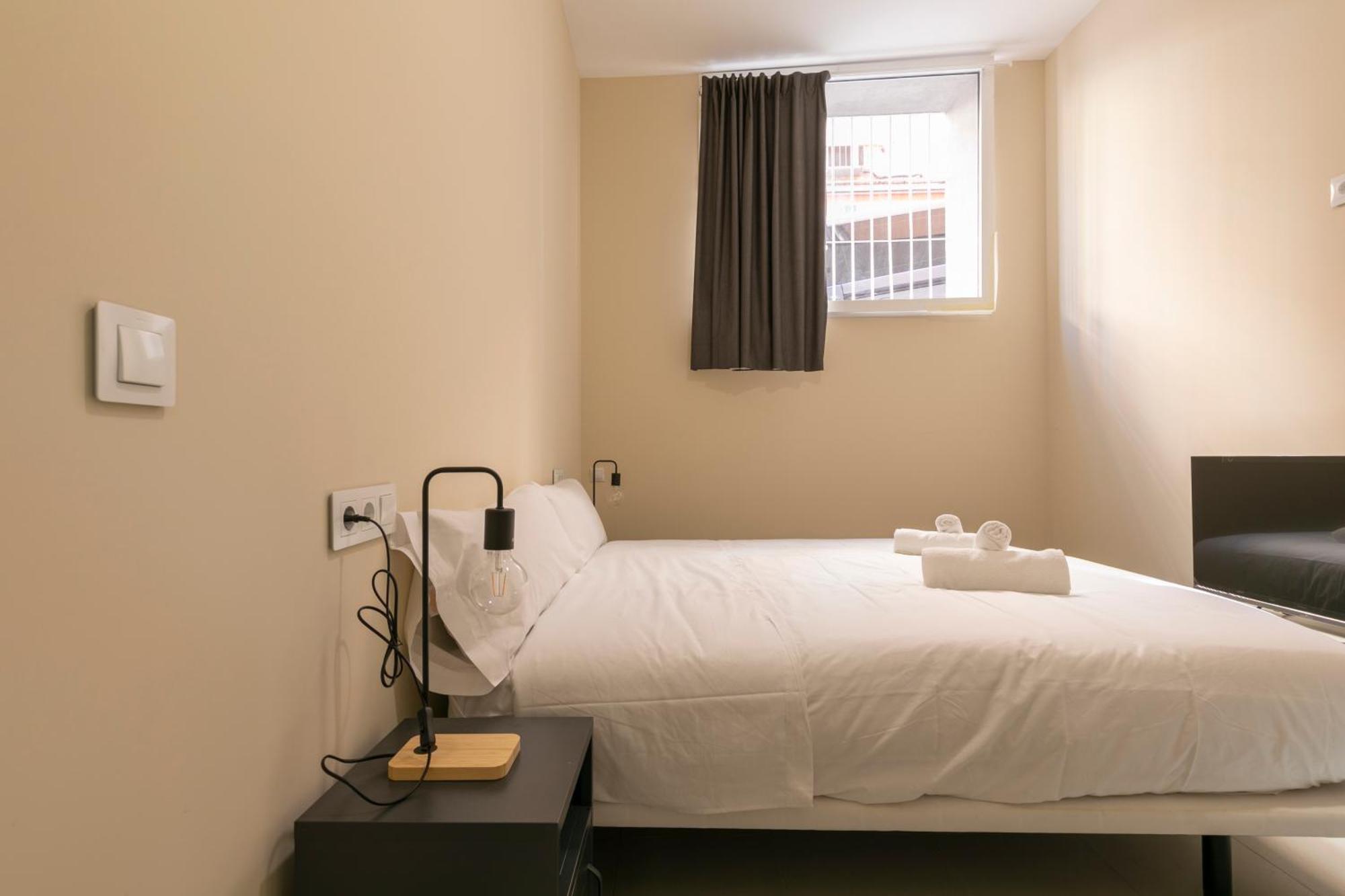 Homeabout Smart Rooms Bravo Murillo - Sin Recepcion マドリード エクステリア 写真