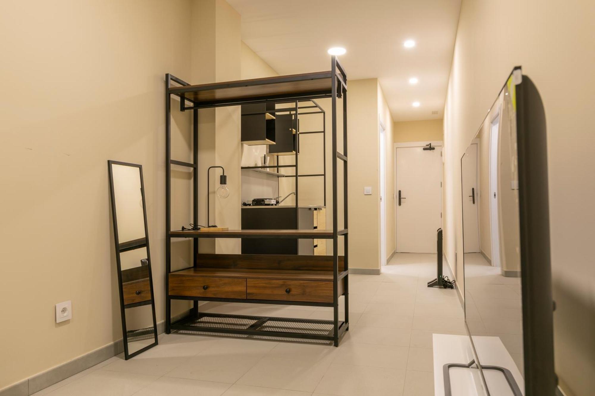Homeabout Smart Rooms Bravo Murillo - Sin Recepcion マドリード エクステリア 写真