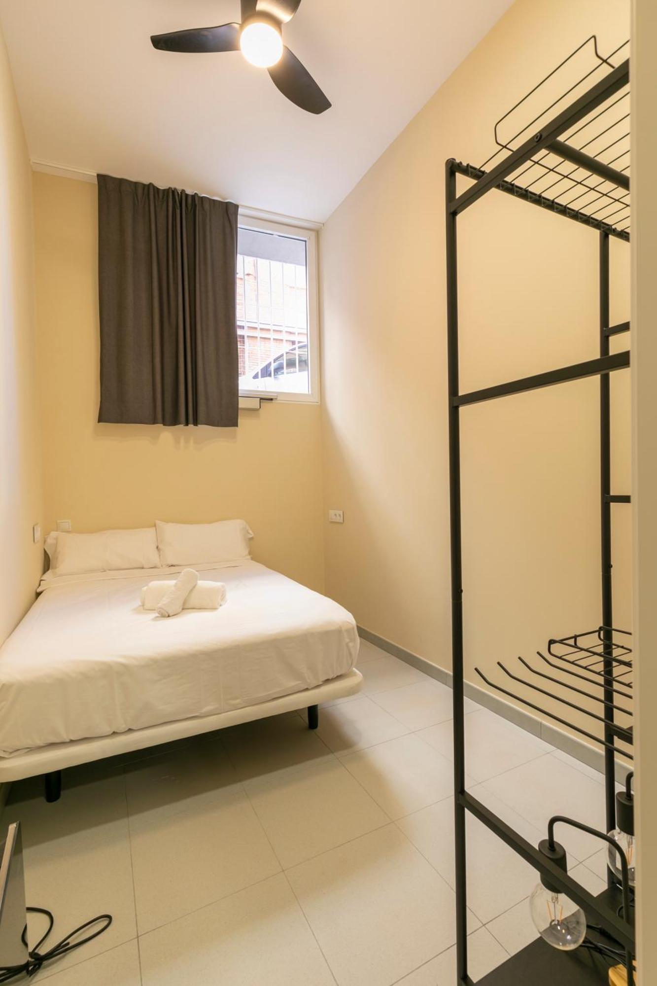 Homeabout Smart Rooms Bravo Murillo - Sin Recepcion マドリード エクステリア 写真