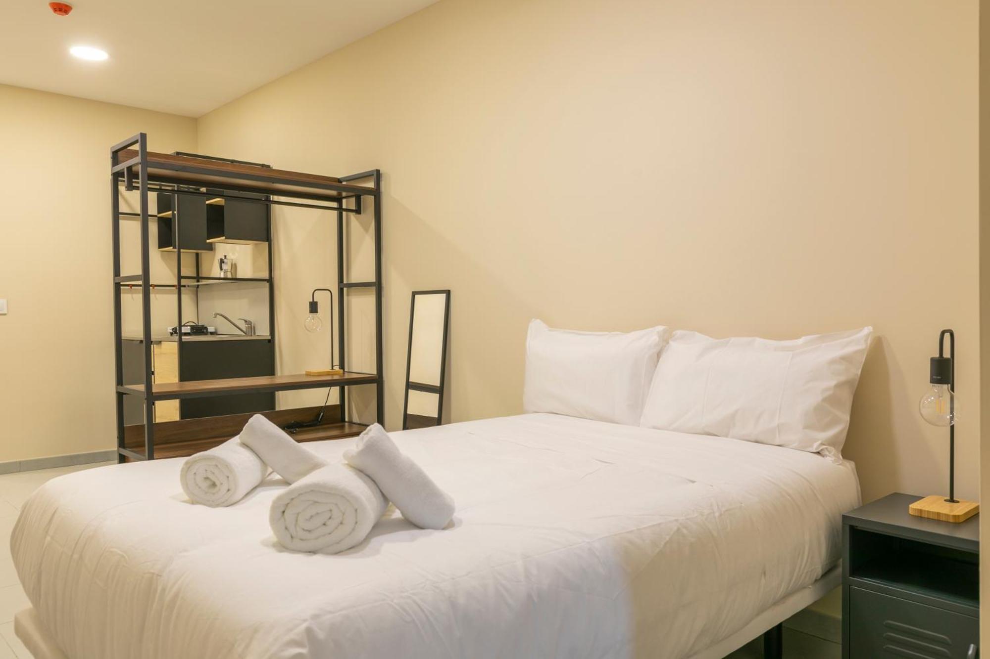 Homeabout Smart Rooms Bravo Murillo - Sin Recepcion マドリード エクステリア 写真