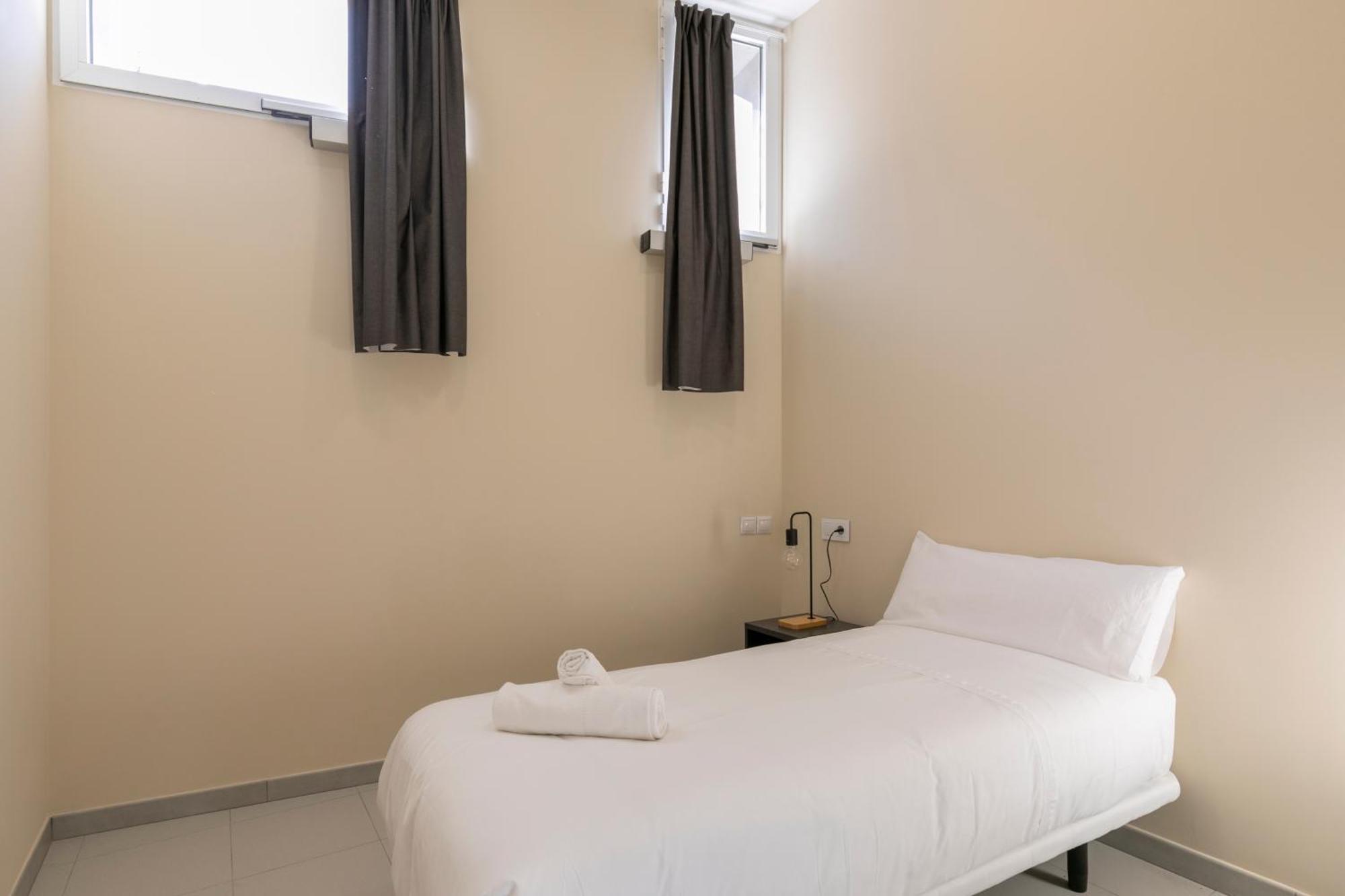 Homeabout Smart Rooms Bravo Murillo - Sin Recepcion マドリード エクステリア 写真