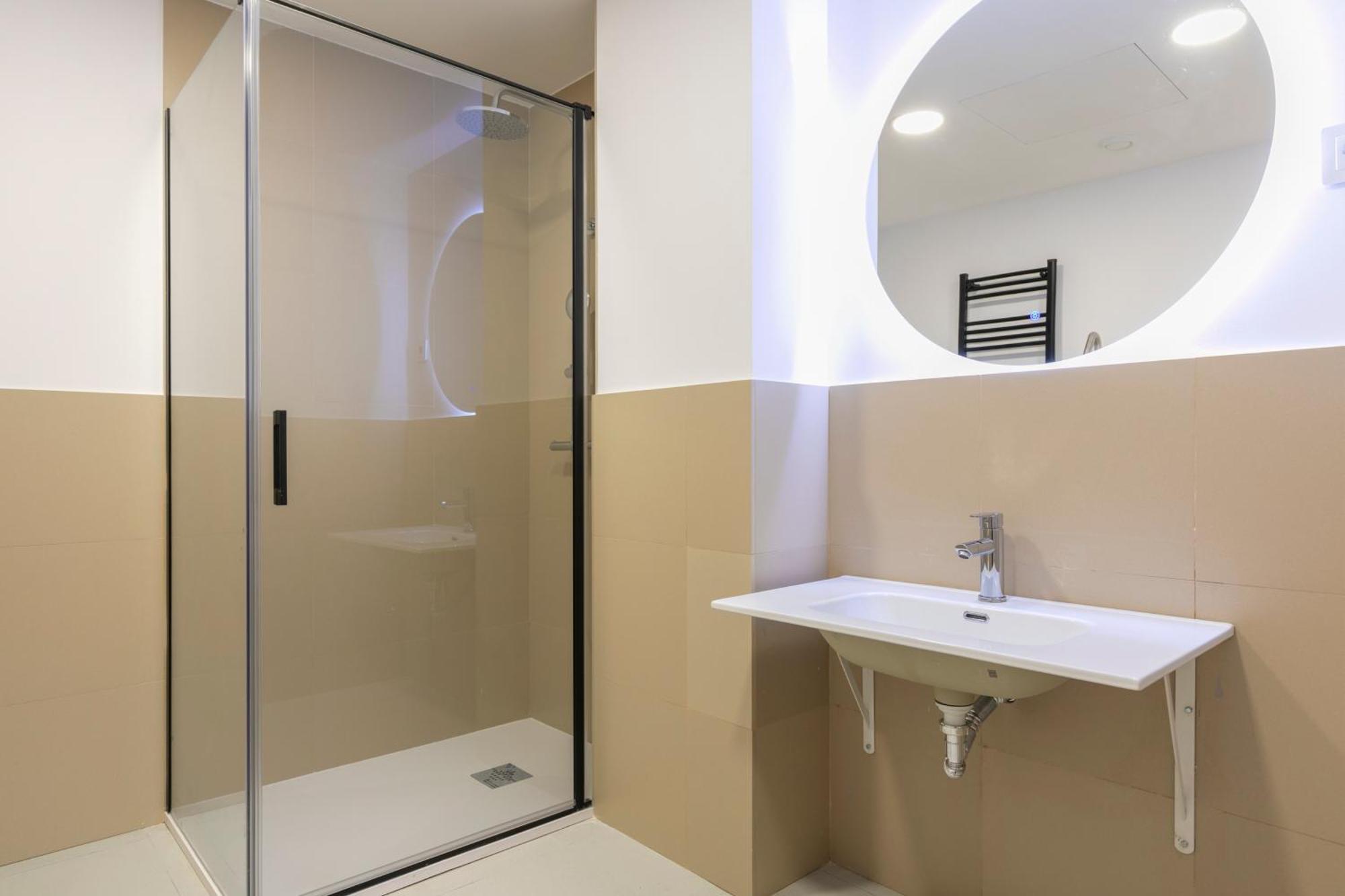 Homeabout Smart Rooms Bravo Murillo - Sin Recepcion マドリード エクステリア 写真
