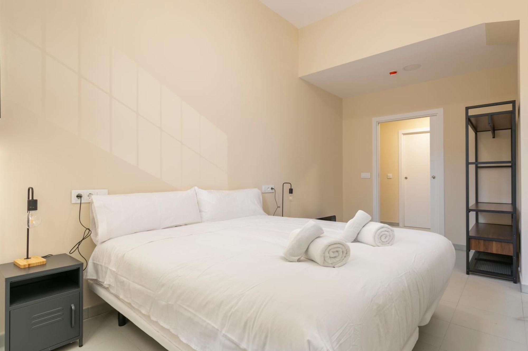 Homeabout Smart Rooms Bravo Murillo - Sin Recepcion マドリード エクステリア 写真